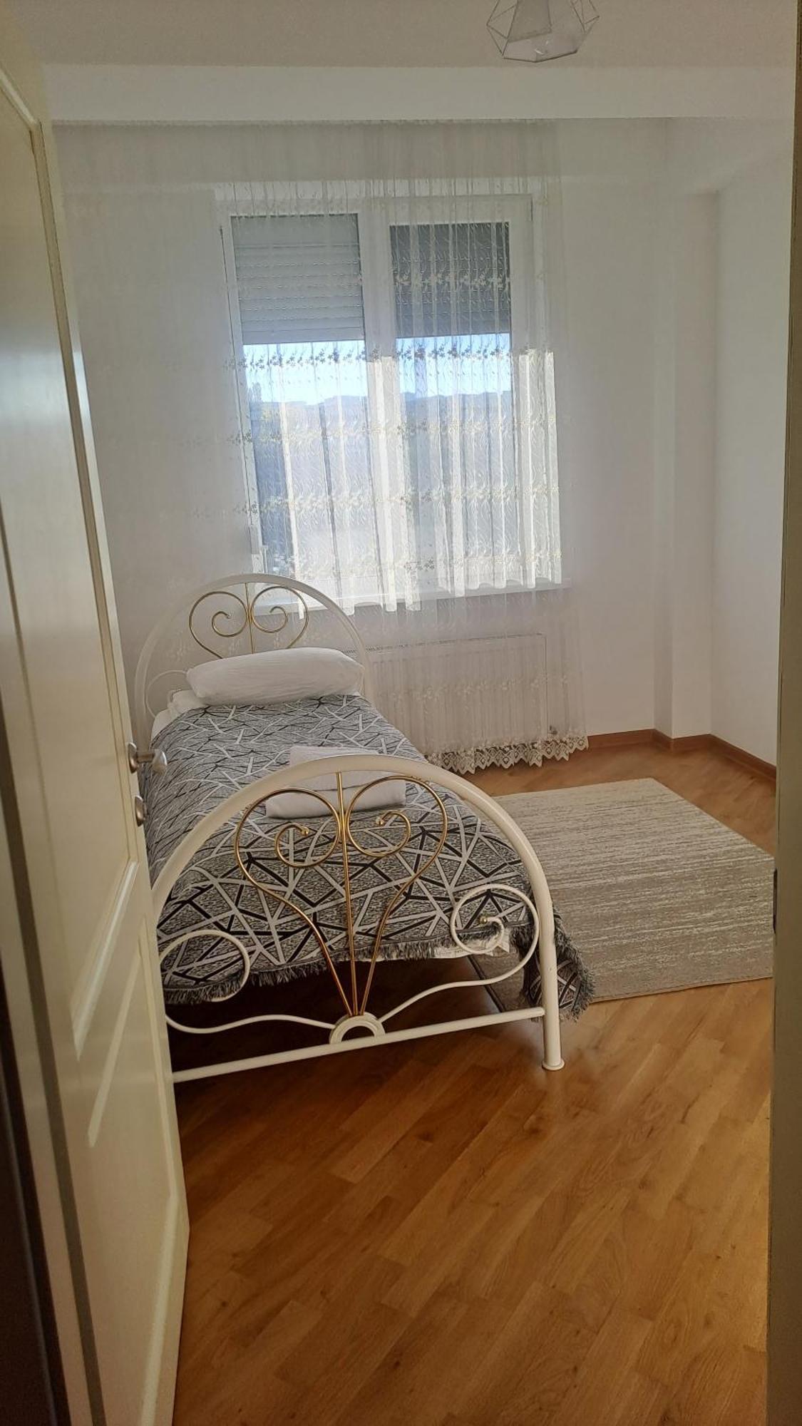 Аэропорт Апартаменты Комфорт Chişinǎu Kamer foto