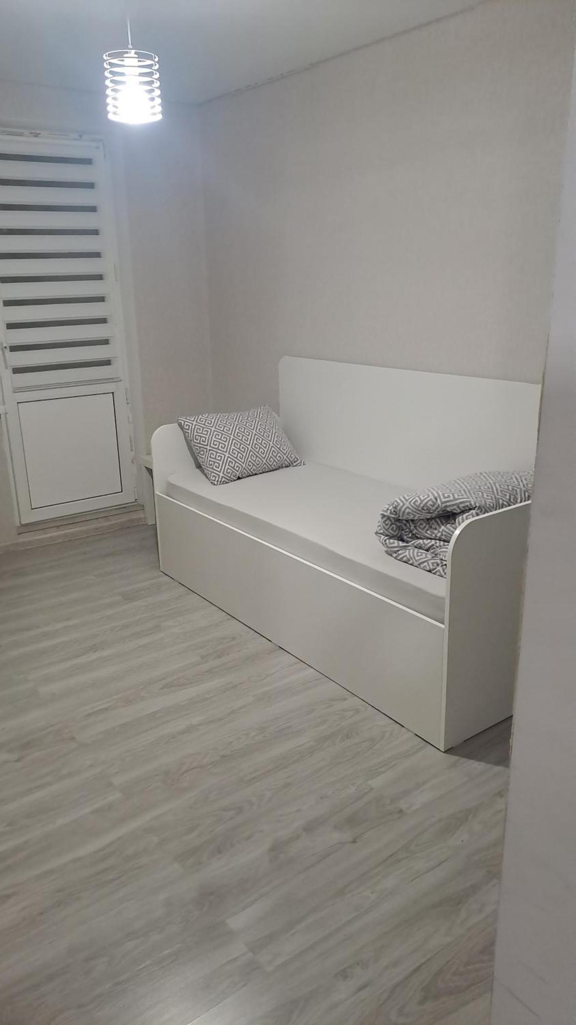 Аэропорт Апартаменты Комфорт Chişinǎu Kamer foto