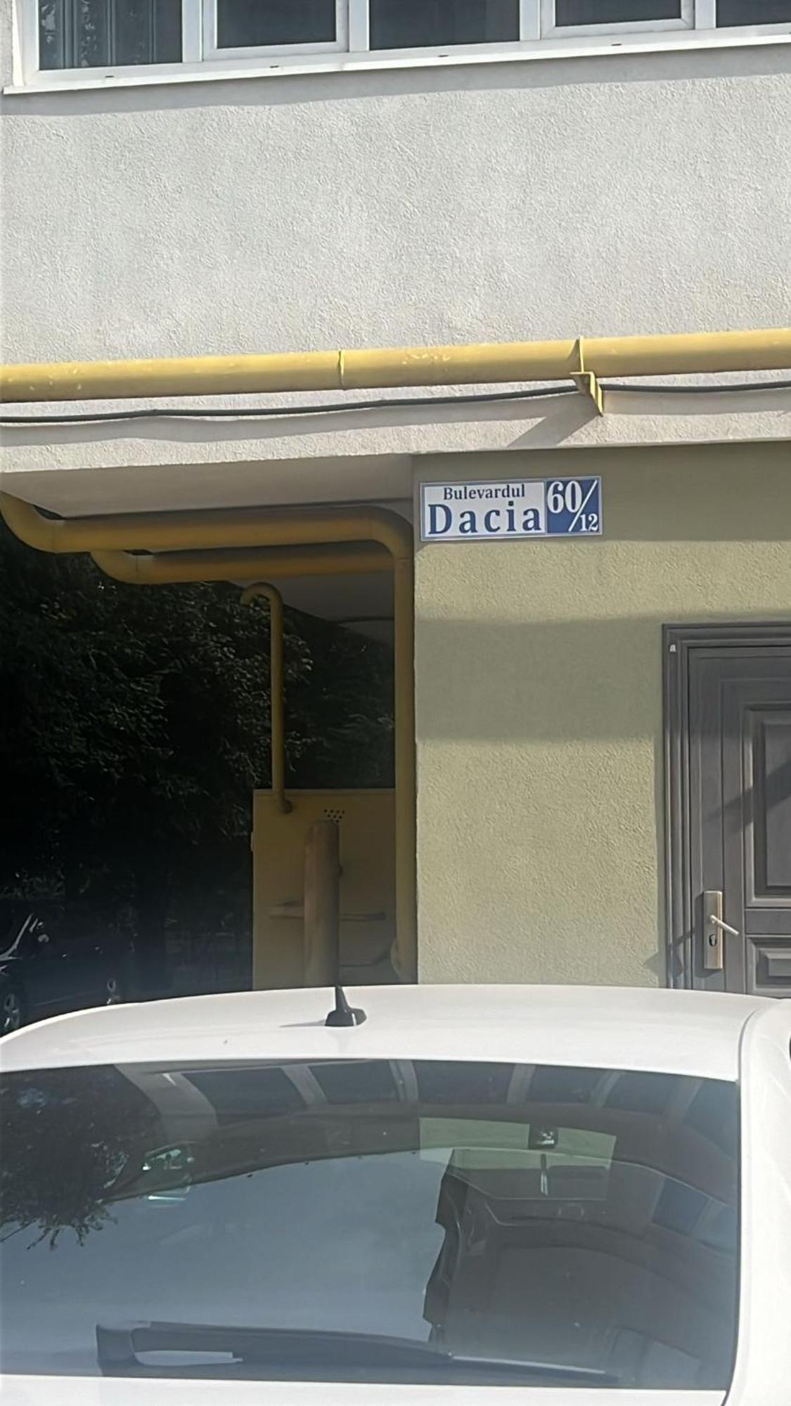 Аэропорт Апартаменты Комфорт Chişinǎu Buitenkant foto